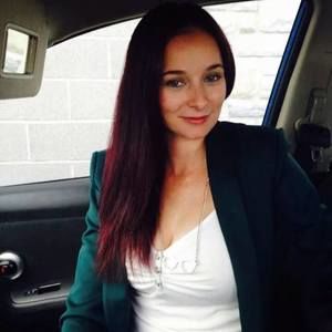 Meet your Posher, Jennifer